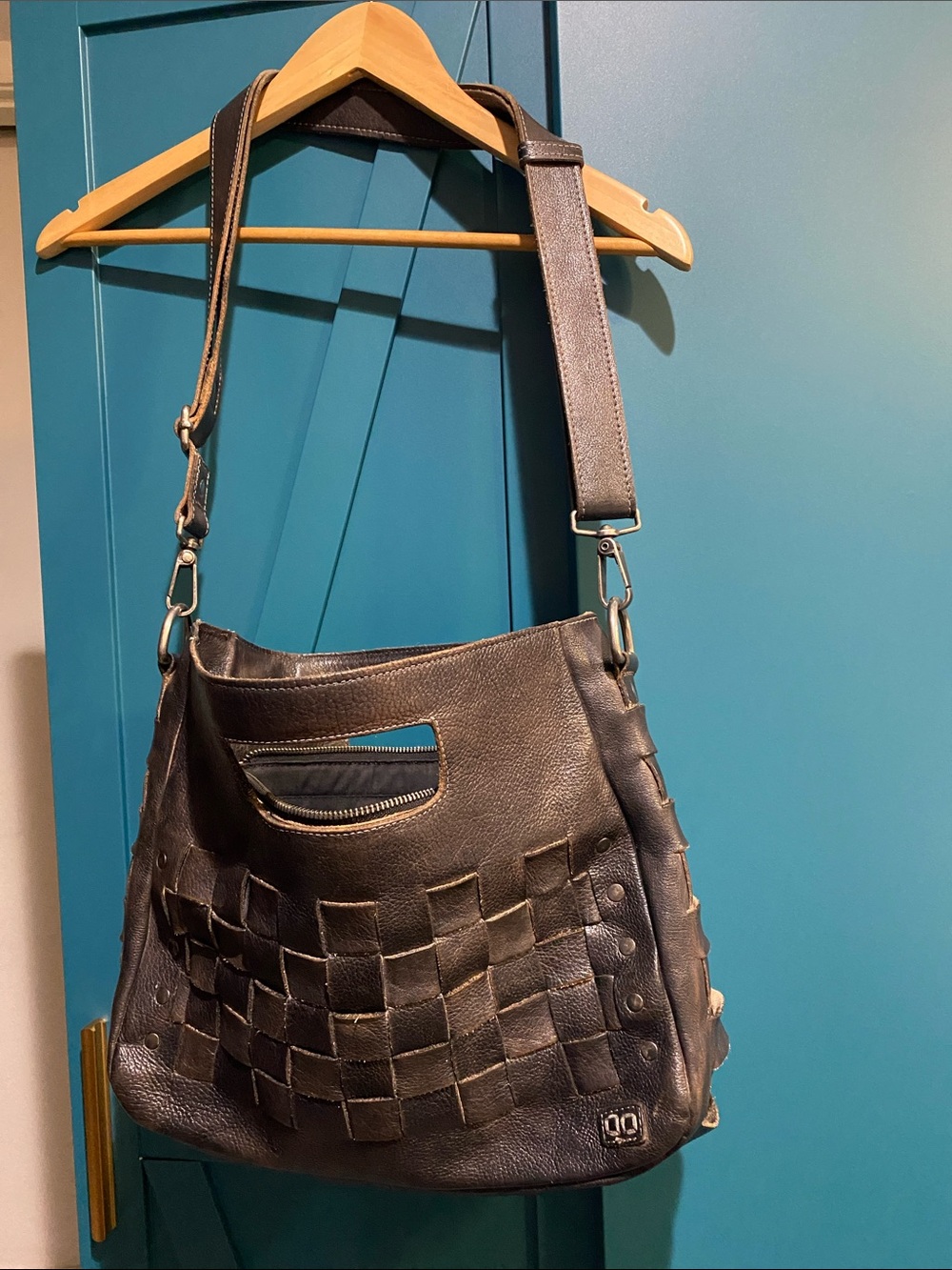 BED|STU Orchid Black Rustic Woven Leather Messenger Bag - Picture 14 of 16